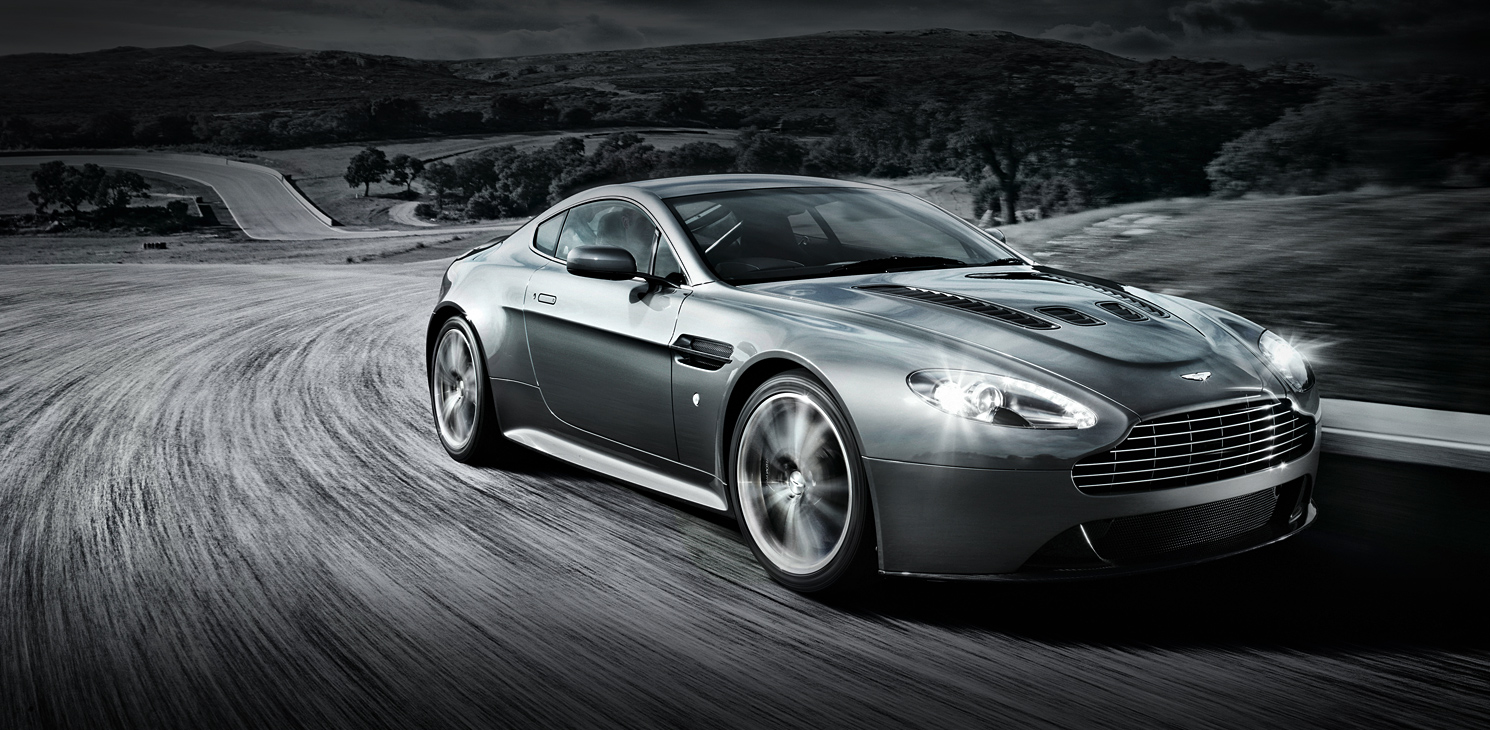 Aston Martin V12 Vantage